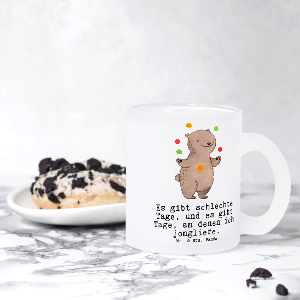 Teetasse Bär Jonglieren Tage Teetasse, Teeglas, Teebecher, Tasse mit Henkel, Tasse, Glas Teetasse, Teetasse aus Glas, Geschenk, Sport, Sportart, Hobby, Schenken, Danke, Dankeschön, Auszeichnung, Gewinn, Sportler, Jonglieren, Jongleur, Zirkus, Artistik