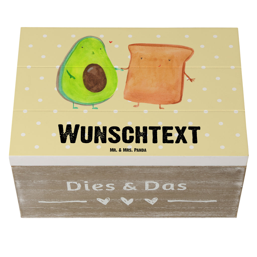 Personalisierte Holzkiste Avocado Toast Holzkiste mit Namen, Kiste mit Namen, Schatzkiste mit Namen, Truhe mit Namen, Schatulle mit Namen, Erinnerungsbox mit Namen, Erinnerungskiste, mit Namen, Dekokiste mit Namen, Aufbewahrungsbox mit Namen, Holzkiste Personalisiert, Kiste Personalisiert, Schatzkiste Personalisiert, Truhe Personalisiert, Schatulle Personalisiert, Erinnerungsbox Personalisiert, Erinnerungskiste Personalisiert, Dekokiste Personalisiert, Aufbewahrungsbox Personalisiert, Geschenkbox personalisiert, GEschenkdose personalisiert, Avocado, Veggie, Vegan, Gesund, Toast, Toastbrot, Liebespaar, Pärchen, Freund, Freundin, Verlobt, Verlobungsparty, Hochzeit, Hochzeitsgeschenk, Jahrestag, Jahrestagsgeschenk