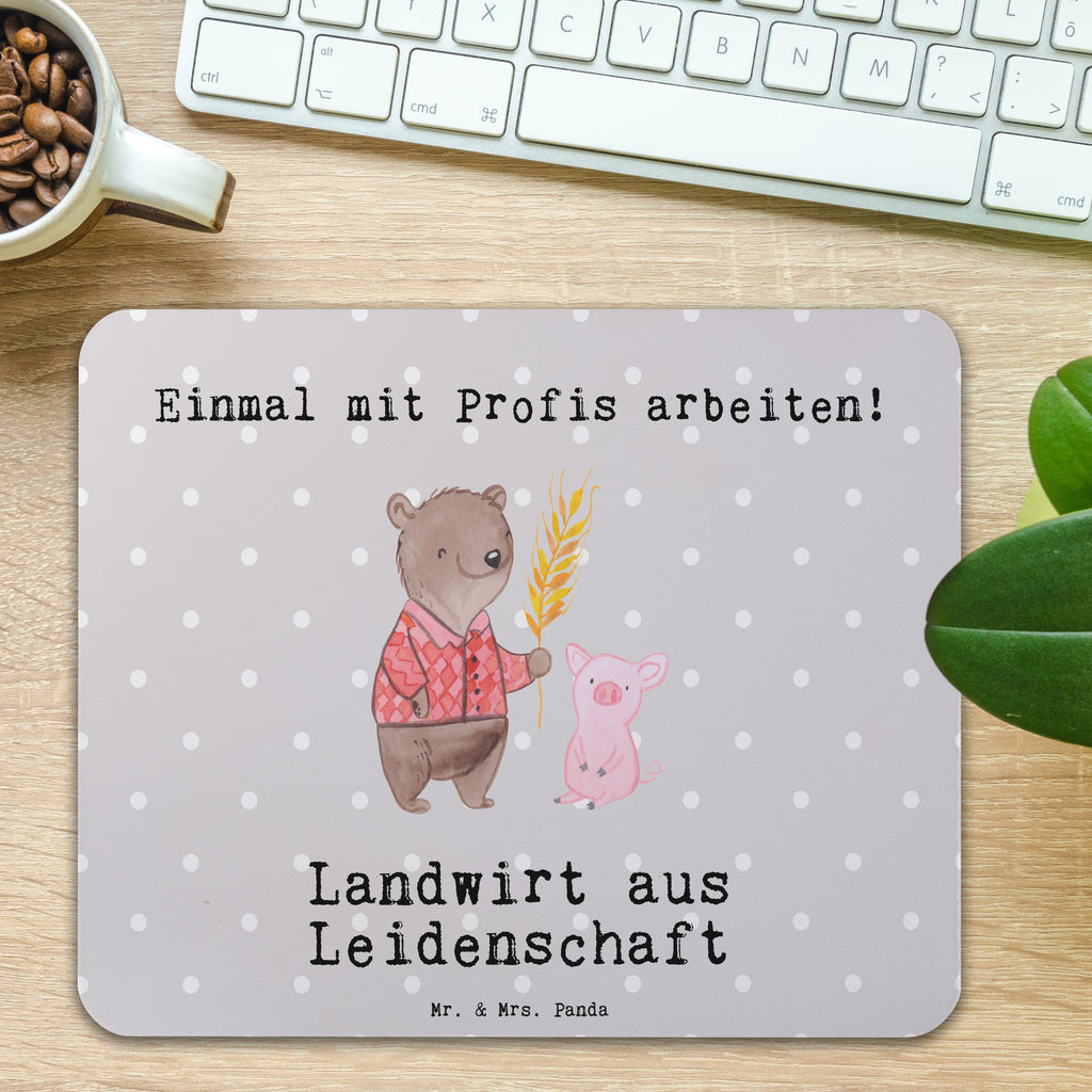 Mauspad Landwirt aus Leidenschaft Mousepad, Computer zubehör, Büroausstattung, PC Zubehör, Arbeitszimmer, Mauspad, Einzigartiges Mauspad, Designer Mauspad, Mausunterlage, Mauspad Büro, Beruf, Ausbildung, Jubiläum, Abschied, Rente, Kollege, Kollegin, Geschenk, Schenken, Arbeitskollege, Mitarbeiter, Firma, Danke, Dankeschön, Landwirt; Bauer, Tierwirt, Agronom, Farmer, Bauernhof