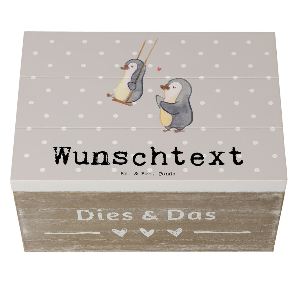 Personalisierte Holzkiste Pinguin Beste Omi der Welt Holzkiste mit Namen, Kiste mit Namen, Schatzkiste mit Namen, Truhe mit Namen, Schatulle mit Namen, Erinnerungsbox mit Namen, Erinnerungskiste, mit Namen, Dekokiste mit Namen, Aufbewahrungsbox mit Namen, Holzkiste Personalisiert, Kiste Personalisiert, Schatzkiste Personalisiert, Truhe Personalisiert, Schatulle Personalisiert, Erinnerungsbox Personalisiert, Erinnerungskiste Personalisiert, Dekokiste Personalisiert, Aufbewahrungsbox Personalisiert, Geschenkbox personalisiert, GEschenkdose personalisiert, für, Dankeschön, Geschenk, Schenken, Geburtstag, Geburtstagsgeschenk, Geschenkidee, Danke, Bedanken, Mitbringsel, Freude machen, Geschenktipp, Großmutter, Oma, Omi, Großpapa, Großmama, Enkel, Enkelin, Enkelkind, Kleinigkeit, Ommi, Omma, Bester