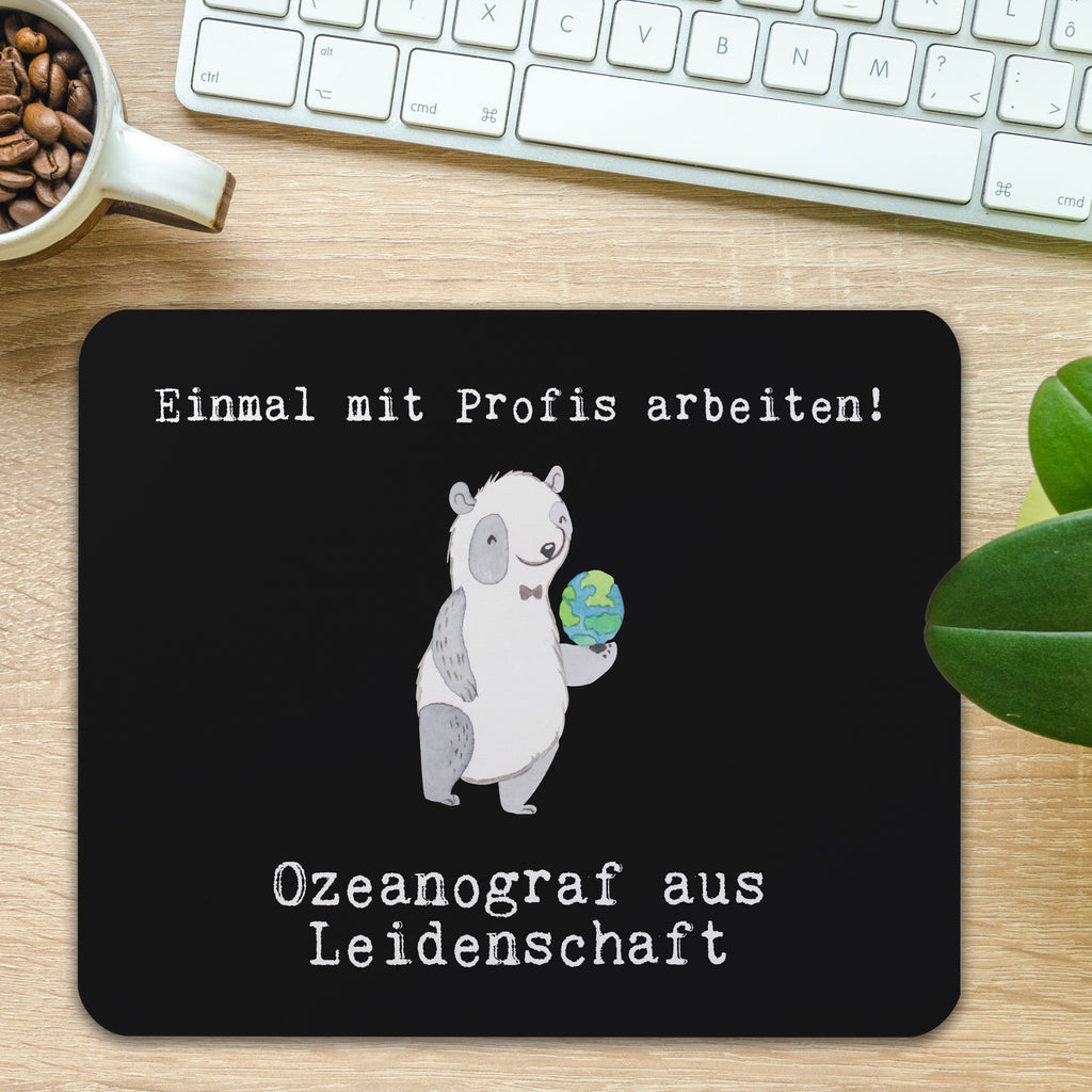 Mauspad Ozeanograf aus Leidenschaft Mousepad, Computer zubehör, Büroausstattung, PC Zubehör, Arbeitszimmer, Mauspad, Einzigartiges Mauspad, Designer Mauspad, Mausunterlage, Mauspad Büro, Beruf, Ausbildung, Jubiläum, Abschied, Rente, Kollege, Kollegin, Geschenk, Schenken, Arbeitskollege, Mitarbeiter, Firma, Danke, Dankeschön, Ozeanograf, Meeresbiologe, Meereskundler, Naturwissenschaftler, Meeresforscher, maritime Forschung, Studium