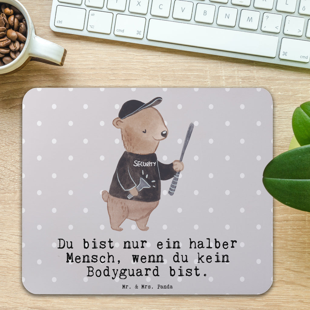 Mauspad Bodyguard mit Herz Mousepad, Computer zubehör, Büroausstattung, PC Zubehör, Arbeitszimmer, Mauspad, Einzigartiges Mauspad, Designer Mauspad, Mausunterlage, Mauspad Büro, Beruf, Ausbildung, Jubiläum, Abschied, Rente, Kollege, Kollegin, Geschenk, Schenken, Arbeitskollege, Mitarbeiter, Firma, Danke, Dankeschön, Bodyguard, Personenschützer