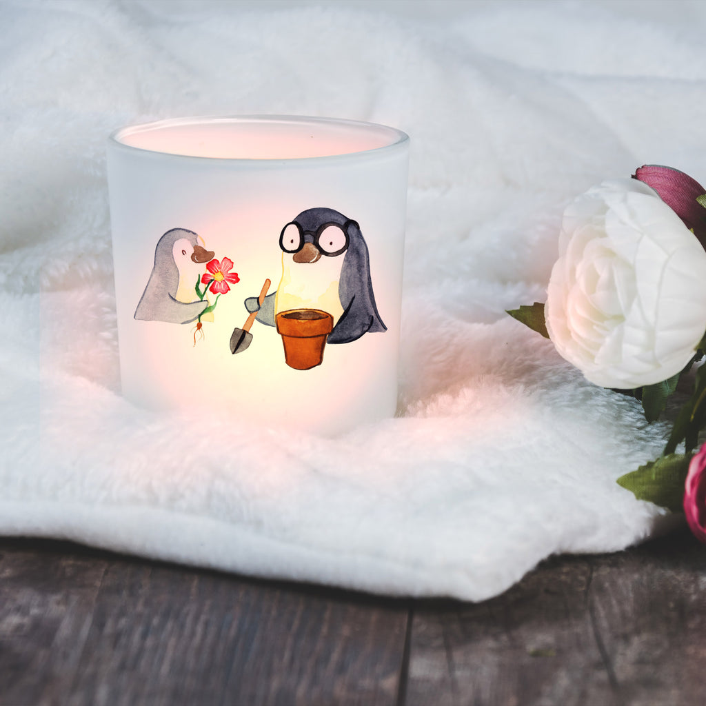 Personalisiertes Windlicht Pinguin Bester Opi der Welt Personalisiertes Windlicht, Personalisiertes Windlicht Glas, Personalisiertes Teelichtglas, Personalisierter Teelichthalter, Personalisiertes Kerzenglas, Personalisierte Kerze, Personalisiertes Teelicht, Windlicht mit Namen, Windlicht Glas mit Namen, Teelichtglas mit Namen, Teelichthalter mit Namen, Teelichter mit Namen, Kerzenglas mit Namen, Kerze mit Namen, Teelicht mit Namen, Namenspersonalisierung, Name, selbst gestalten, Wunschtext, Bedrucken, für, Dankeschön, Geschenk, Schenken, Geburtstag, Geburtstagsgeschenk, Geschenkidee, Danke, Bedanken, Mitbringsel, Freude machen, Geschenktipp, Großvater, Grossvater, Opa, Opi. Großpapa, Großeltern, Nichte, Neffe, Kleinigkeit, Oppa, Oppi, Bester