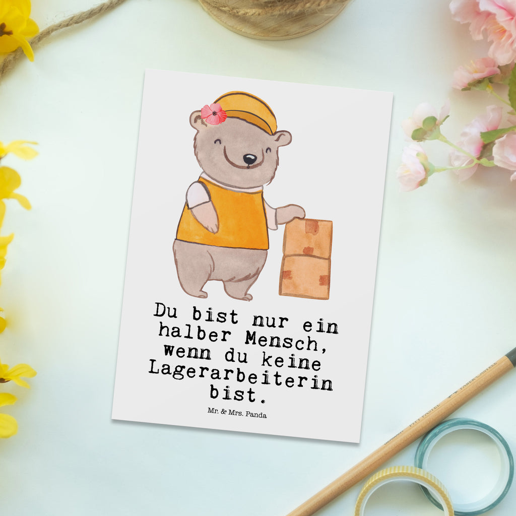 Postkarte Lagerarbeiterin mit Herz Postkarte, Karte, Geschenkkarte, Grußkarte, Einladung, Ansichtskarte, Geburtstagskarte, Einladungskarte, Dankeskarte, Ansichtskarten, Einladung Geburtstag, Einladungskarten Geburtstag, Beruf, Ausbildung, Jubiläum, Abschied, Rente, Kollege, Kollegin, Geschenk, Schenken, Arbeitskollege, Mitarbeiter, Firma, Danke, Dankeschön, Lagerarbeiterin, Fachlageristin, Lageristin, Lagerverwalterin