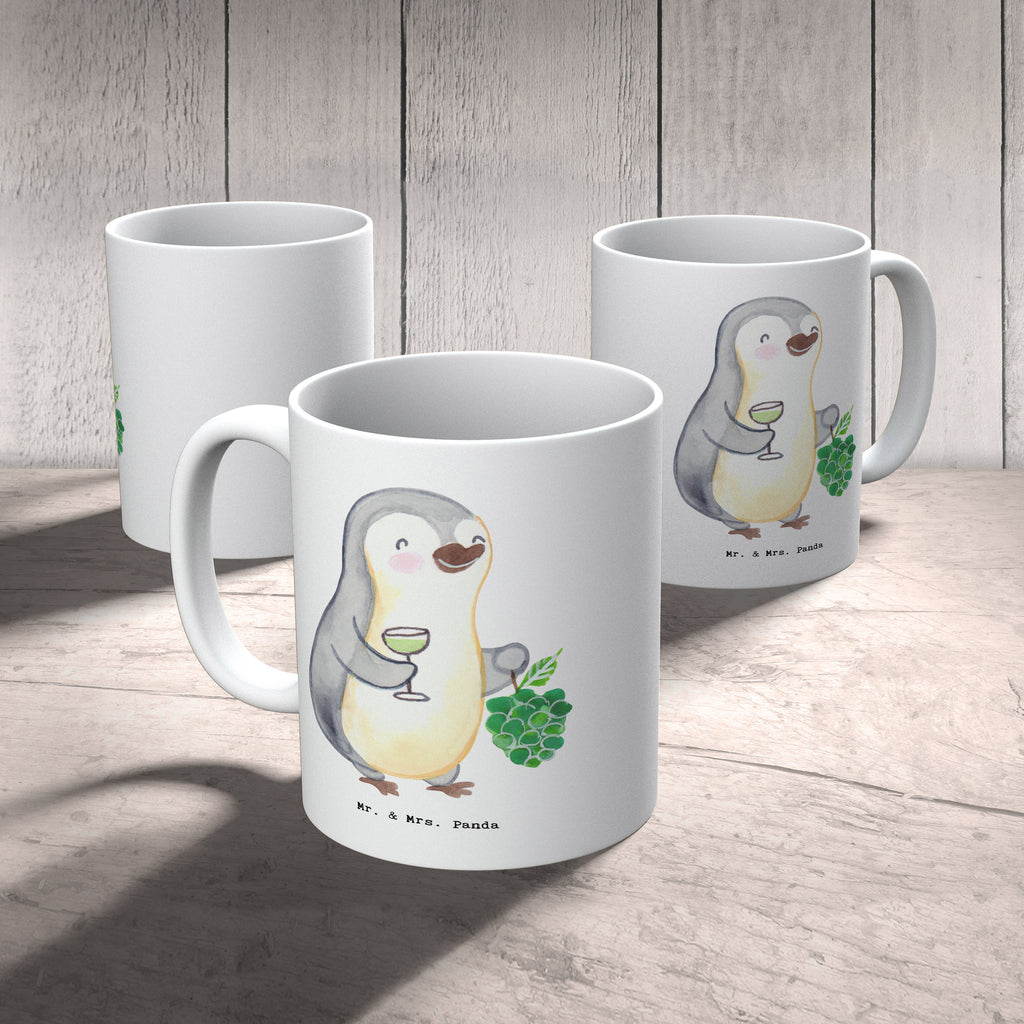 Tasse Winzer mit Herz Tasse, Kaffeetasse, Teetasse, Becher, Kaffeebecher, Teebecher, Keramiktasse, Porzellantasse, Büro Tasse, Geschenk Tasse, Tasse Sprüche, Tasse Motive, Kaffeetassen, Tasse bedrucken, Designer Tasse, Cappuccino Tassen, Schöne Teetassen, Beruf, Ausbildung, Jubiläum, Abschied, Rente, Kollege, Kollegin, Geschenk, Schenken, Arbeitskollege, Mitarbeiter, Firma, Danke, Dankeschön