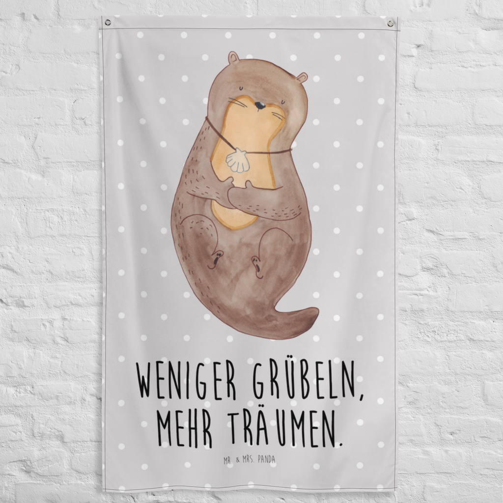 Wandteppich Otter mit Muschelmedaillon Wandbehang, Dekoration, Boho, Wandteppich, Wandtuch, Wanddeko, Tapisserie, Tapestry, Wandbild, Textil-Kunst, Schmuck-Wandbehang, Wand Deko, Kinderzimmer, Kinderzimmer Wand, Kinderzimmer Deko, Kinderzimmer Wanddeko, Otter, Fischotter, Seeotter, Otterliebe, grübeln, träumen, Motivation, Tagträumen, Büro