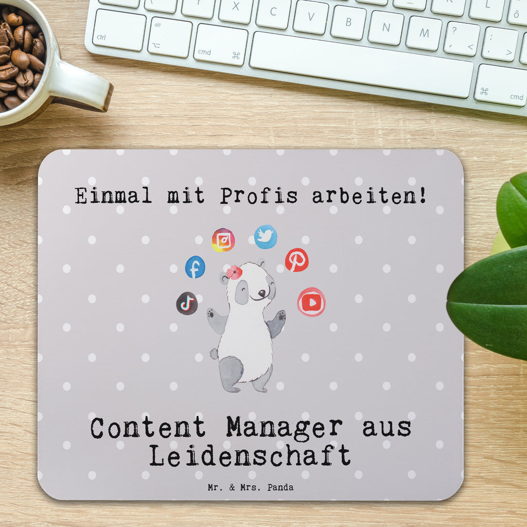 Mauspad Content Manager aus Leidenschaft Mousepad, Computer zubehör, Büroausstattung, PC Zubehör, Arbeitszimmer, Mauspad, Einzigartiges Mauspad, Designer Mauspad, Mausunterlage, Mauspad Büro, Beruf, Ausbildung, Jubiläum, Abschied, Rente, Kollege, Kollegin, Geschenk, Schenken, Arbeitskollege, Mitarbeiter, Firma, Danke, Dankeschön