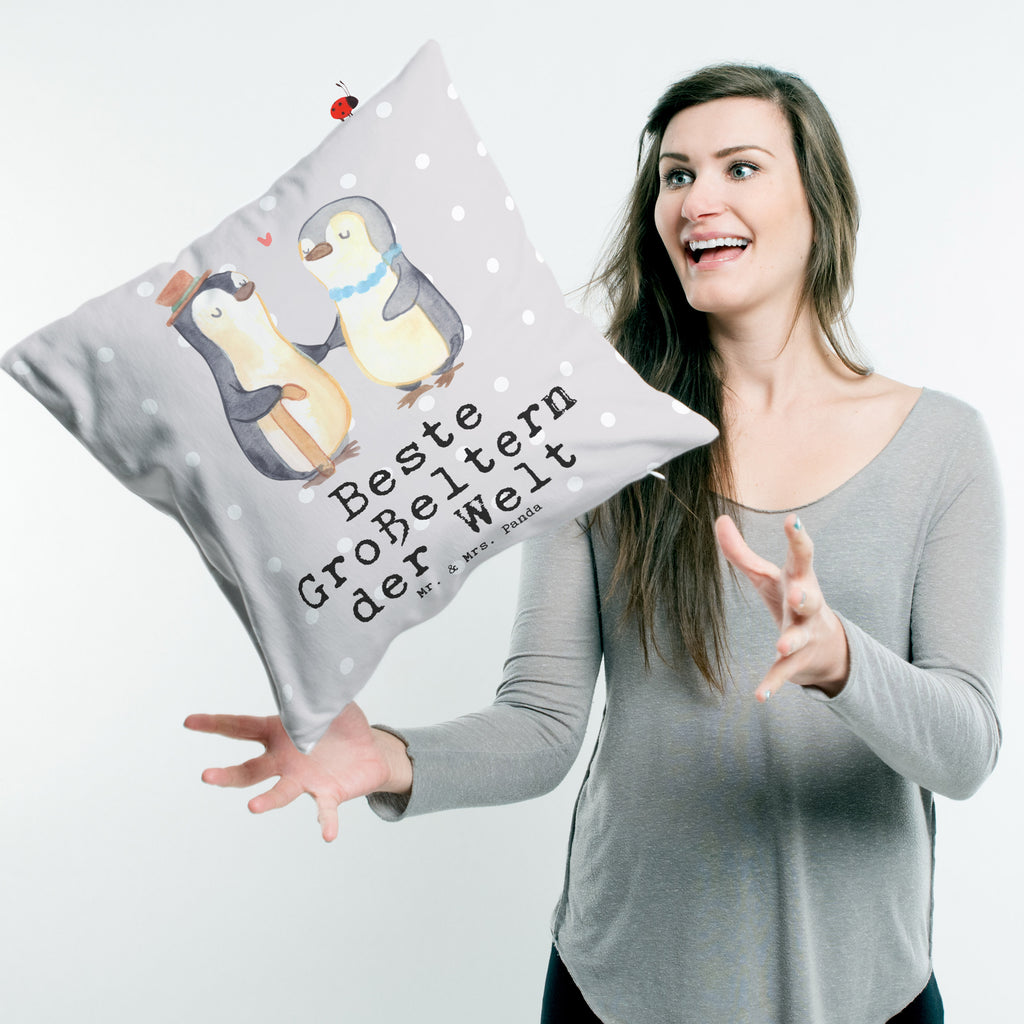 40x40 Kissen Pinguin Beste Großeltern der Welt Kissenhülle, Kopfkissen, Sofakissen, Dekokissen, Motivkissen, für, Dankeschön, Geschenk, Schenken, Geburtstag, Geburtstagsgeschenk, Geschenkidee, Danke, Bedanken, Mitbringsel, Freude machen, Geschenktipp, Großeltern, Grosseltern, Großmutter, Großvater, Opa, Omi, Oma, Opi. Großpapa, Großmama, Enkel, Enkelin, Enkelkind, Kleinigkeit, Omma, Ommi, Oppa, Oppi, Bester