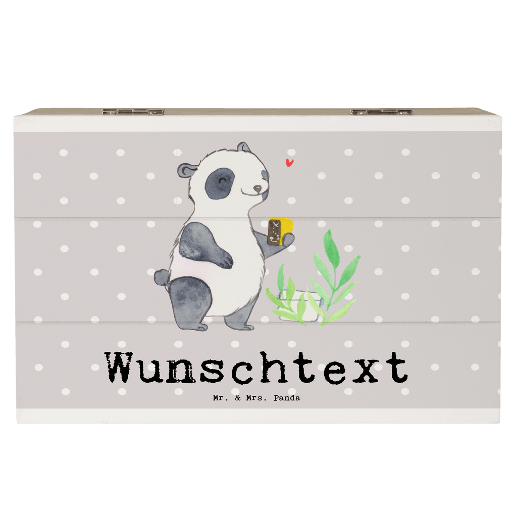 Personalisierte Holzkiste Panda Geocaching Holzkiste mit Namen, Kiste mit Namen, Schatzkiste mit Namen, Truhe mit Namen, Schatulle mit Namen, Erinnerungsbox mit Namen, Erinnerungskiste, mit Namen, Dekokiste mit Namen, Aufbewahrungsbox mit Namen, Holzkiste Personalisiert, Kiste Personalisiert, Schatzkiste Personalisiert, Truhe Personalisiert, Schatulle Personalisiert, Erinnerungsbox Personalisiert, Erinnerungskiste Personalisiert, Dekokiste Personalisiert, Aufbewahrungsbox Personalisiert, Geschenkbox personalisiert, GEschenkdose personalisiert, Geschenk, Sport, Sportart, Hobby, Schenken, Danke, Dankeschön, Auszeichnung, Gewinn, Sportler, Geocaching, Schatzsuchen, GPS Schnitzeljagd, Opencaching