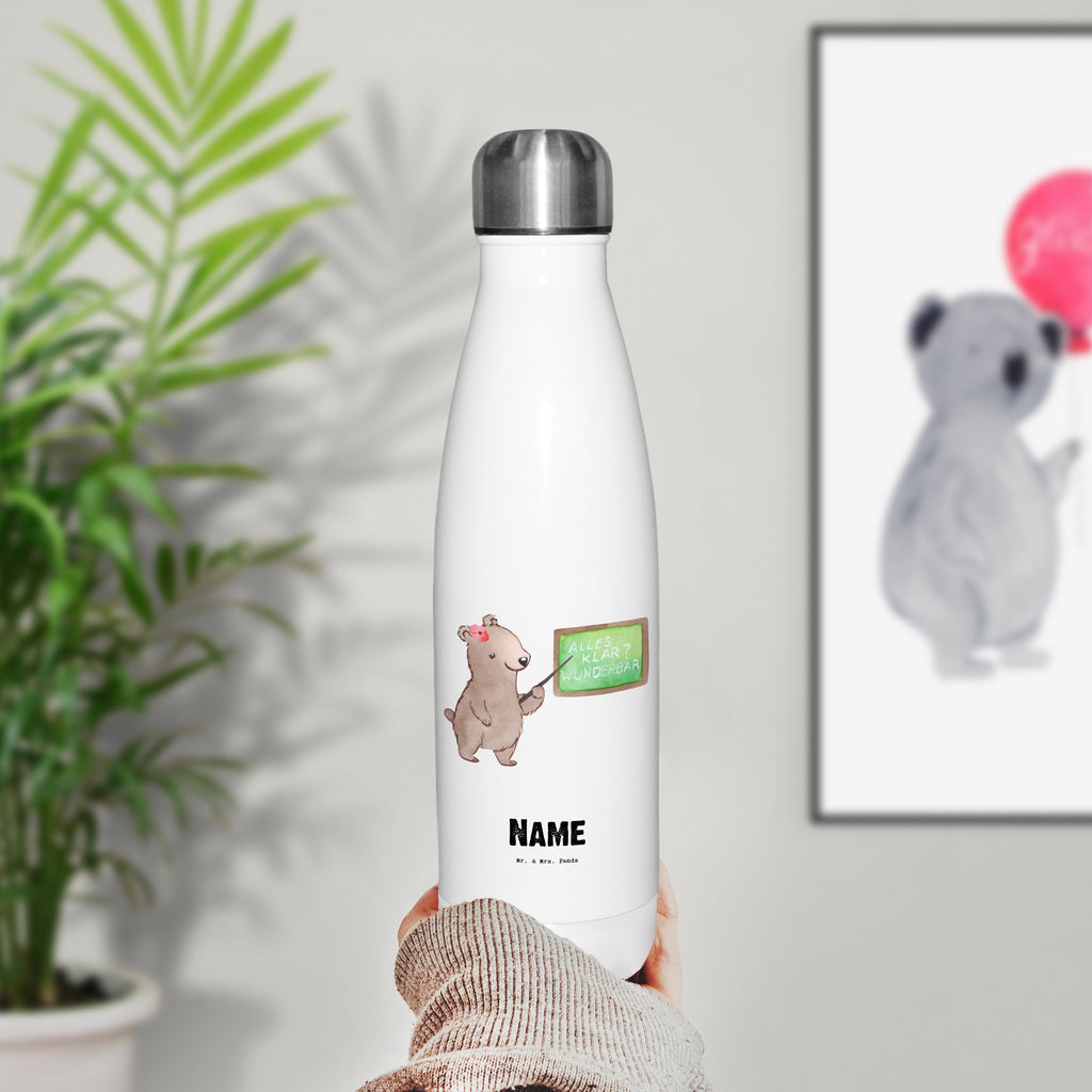 Personalisierte Thermosflasche Deutschlehrerin mit Herz Personalisierte Isolierflasche, Personalisierte Thermoflasche, Personalisierte Trinkflasche, Trinkflasche Mit Namen, Wunschname, Bedrucken, Namensflasche, Beruf, Ausbildung, Jubiläum, Abschied, Rente, Kollege, Kollegin, Geschenk, Schenken, Arbeitskollege, Mitarbeiter, Firma, Danke, Dankeschön, Deutschlehrerin, Deutschunterricht, Schule, Grundschule