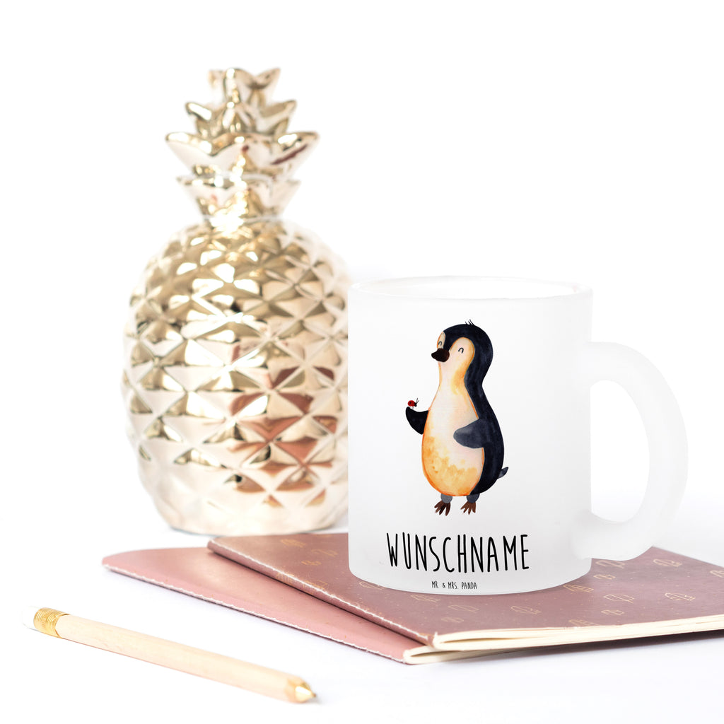 Personalisierte Teetasse Pinguin Marienkäfer Personalisierte Teetasse, Personalisiertes Teeglas, Personalisierter Teebecher, Personalisierte Glas Teetasse, Personalisierte Teetasse aus Glas, Teetasse mit Namen, Teeglas mit Namen, Teebecher mit Namen, Glas Teetasse mit Namen, Teetasse aus Glas mit Namen, Teetasse Wunschname, Teetasse selbst gestalten., Pinguin, Pinguine, Marienkäfer, Liebe, Wunder, Glück, Freude, Lebensfreude