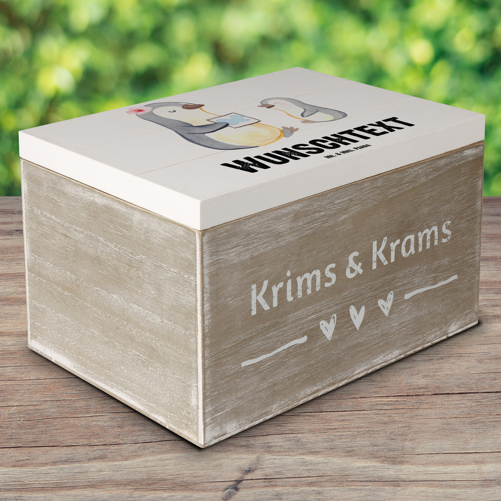 Personalisierte Holzkiste Logopädin Herz Holzkiste mit Namen, Kiste mit Namen, Schatzkiste mit Namen, Truhe mit Namen, Schatulle mit Namen, Erinnerungsbox mit Namen, Erinnerungskiste, mit Namen, Dekokiste mit Namen, Aufbewahrungsbox mit Namen, Holzkiste Personalisiert, Kiste Personalisiert, Schatzkiste Personalisiert, Truhe Personalisiert, Schatulle Personalisiert, Erinnerungsbox Personalisiert, Erinnerungskiste Personalisiert, Dekokiste Personalisiert, Aufbewahrungsbox Personalisiert, Geschenkbox personalisiert, GEschenkdose personalisiert, Beruf, Ausbildung, Jubiläum, Abschied, Rente, Kollege, Kollegin, Geschenk, Schenken, Arbeitskollege, Mitarbeiter, Firma, Danke, Dankeschön, Logopädin, Logopädie, Studium