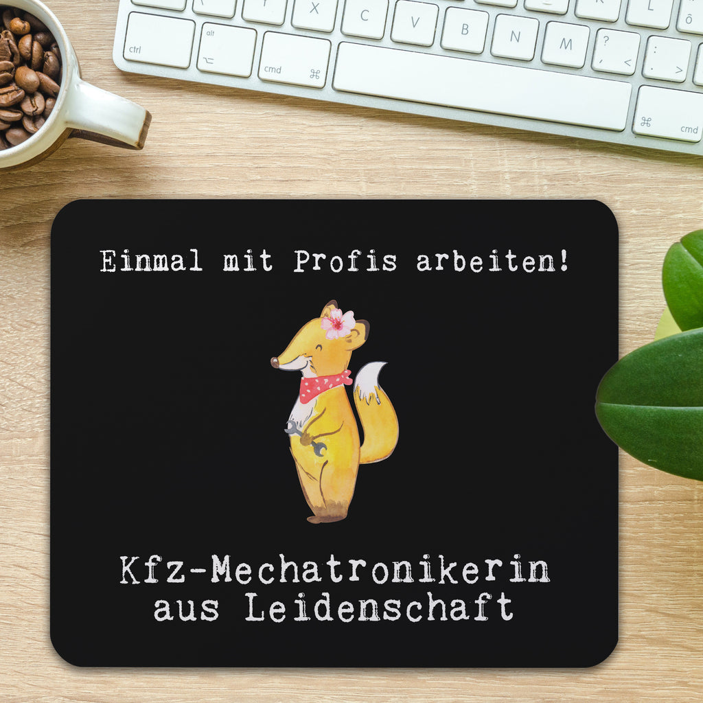 Mauspad Kfz-Mechatronikerin aus Leidenschaft Mousepad, Computer zubehör, Büroausstattung, PC Zubehör, Arbeitszimmer, Mauspad, Einzigartiges Mauspad, Designer Mauspad, Mausunterlage, Mauspad Büro, Beruf, Ausbildung, Jubiläum, Abschied, Rente, Kollege, Kollegin, Geschenk, Schenken, Arbeitskollege, Mitarbeiter, Firma, Danke, Dankeschön, Kfz-Mechatronikerin, Kraftfahrzeugmechanikerin, Meisterin, Gesellenprüfung