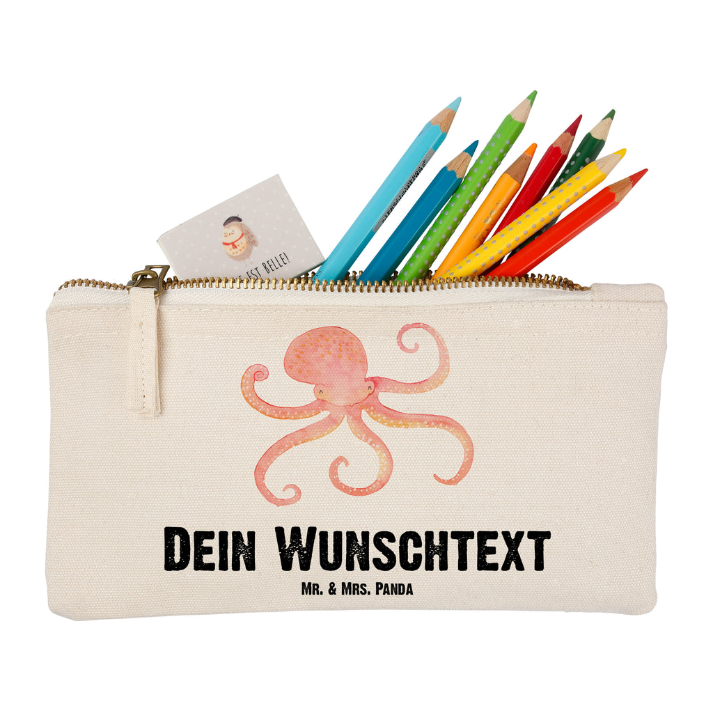 Personalisierte Schminktasche Tintenfisch Personalisierte Schminktasche, Personalisierte Kosmetiktasche, Personalisierter Kosmetikbeutel, Personalisiertes Stiftemäppchen, Personalisiertes Etui, Personalisierte Federmappe, Personalisierte Makeup Bag, Personalisiertes Schminketui, Personalisiertes Kosmetiketui, Personalisiertes Schlamperetui, Schminktasche mit Namen, Kosmetiktasche mit Namen, Kosmetikbeutel mit Namen, Stiftemäppchen mit Namen, Etui mit Namen, Federmappe mit Namen, Makeup Bg mit Namen, Schminketui mit Namen, Kosmetiketui mit Namen, Schlamperetui mit Namen, Schminktasche personalisieren, Schminktasche bedrucken, Schminktasche selbst gestalten, Tiermotive, Gute Laune, lustige Sprüche, Tiere, Meer, Meerestier, Krake, Tintenfisch, Arme, Wasser, Ozean