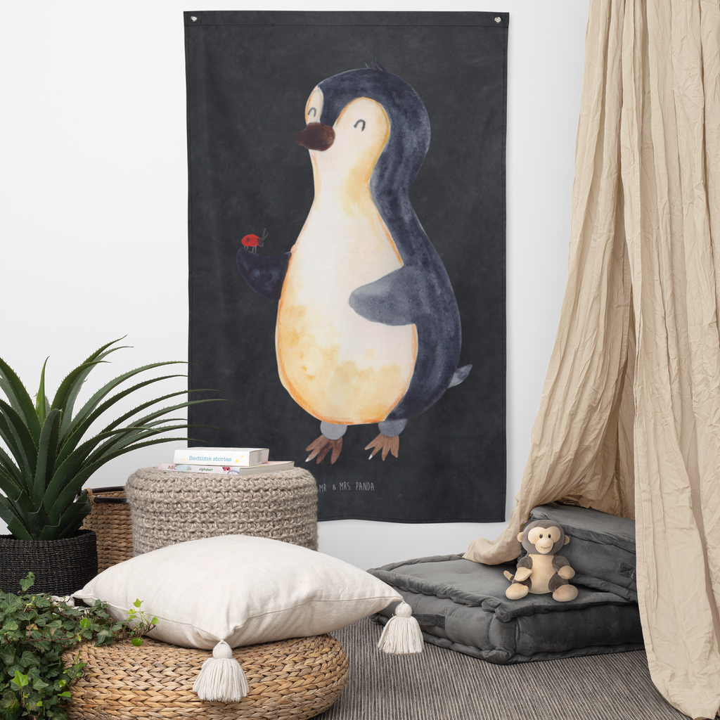 Wandteppich Pinguin Marienkäfer Wandbehang, Dekoration, Boho, Wandteppich, Wandtuch, Wanddeko, Tapisserie, Tapestry, Wandbild, Textil-Kunst, Schmuck-Wandbehang, Wand Deko, Kinderzimmer, Kinderzimmer Wand, Kinderzimmer Deko, Kinderzimmer Wanddeko, Pinguin, Pinguine, Marienkäfer, Liebe, Wunder, Glück, Freude, Lebensfreude