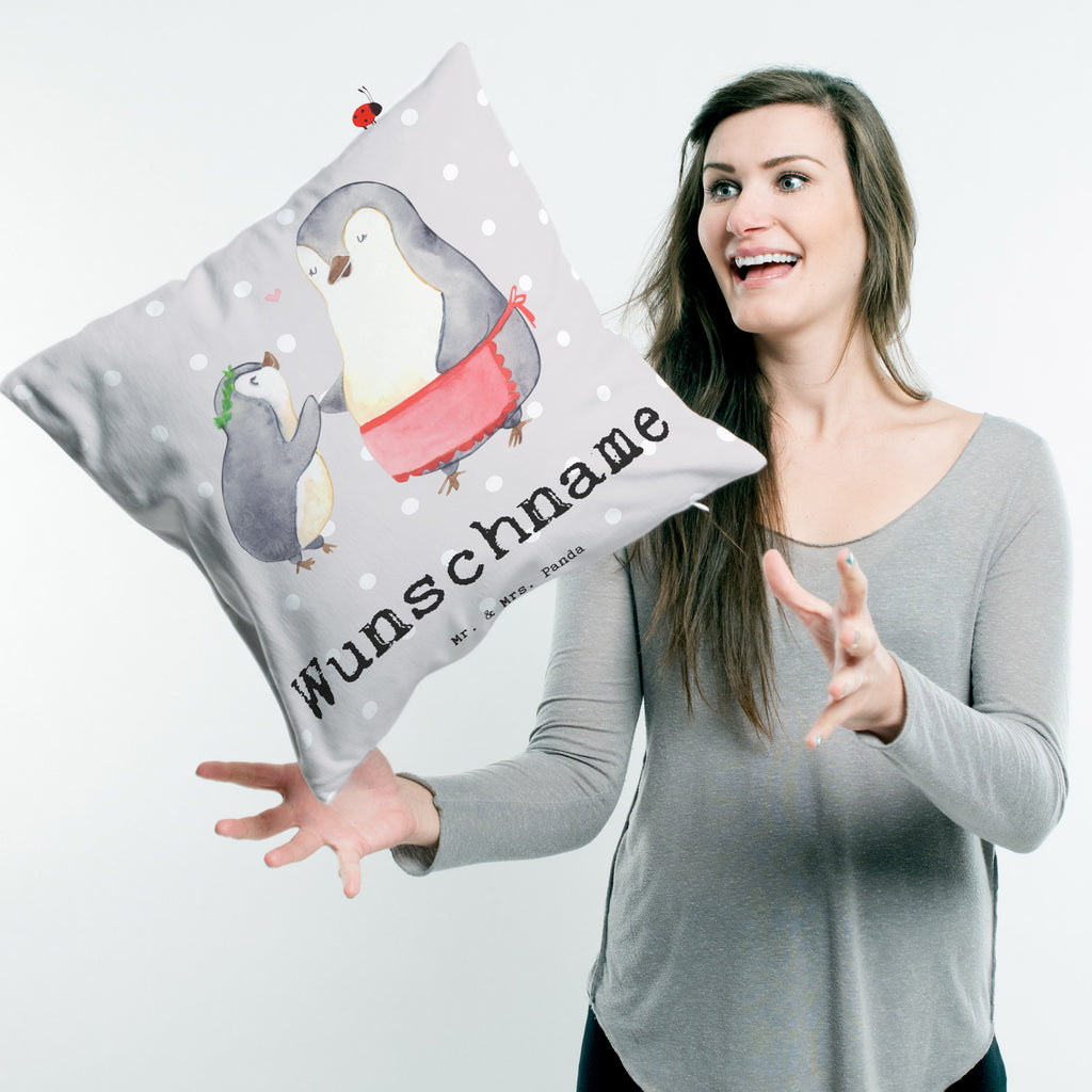 Personalisiertes Kissen Pinguin Beste Mami der Welt Kissen, personalisiert, Name, Wunschname, bedrucken, Kopfkissen, für, Dankeschön, Geschenk, Schenken, Geburtstag, Geburtstagsgeschenk, Geschenkidee, Danke, Bedanken, Mitbringsel, Freude machen, Geschenktipp, Mama, Mami, Mutter, Muttertag, Mutti, Ma, Tochter, Sohn, Beste Mama, Beste, Supermama