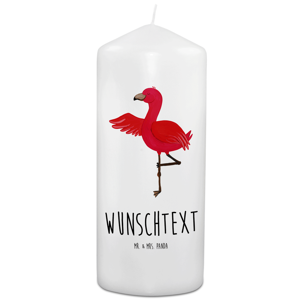 Personalisierte Kerze Flamingo Yoga Kerze, Taufkerze, Kommunionskerze, Geburtstagskerze, Geschenk Kerze, Taufgeschenk Kerze, Kerze mit Druck, Besondere Kerze, Geschenkidee Kerze, Kerze für Kommunion, kerze personalisiert, personalisierte kerze, personalisierte kerzen, Flamingo, Vogel, Yoga, Namaste, Achtsamkeit, Yoga-Übung, Entspannung, Ärger, Aufregen, Tiefenentspannung