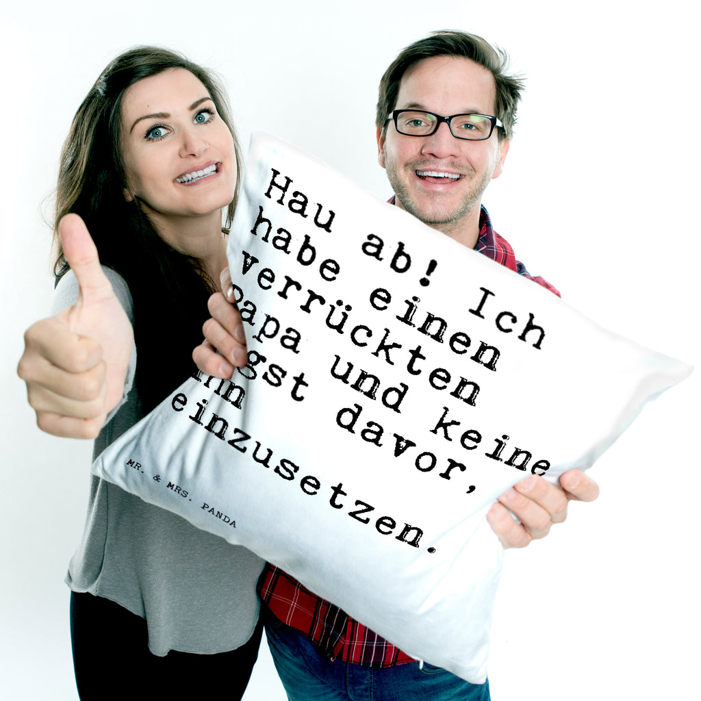 40x40 Kissen Sprüche und Zitate Hau ab! Ich habe einen verrückten Papa und keine Angst davor, ihn einzusetzen. Kissenhülle, Kopfkissen, Sofakissen, Dekokissen, Motivkissen, Spruch, Sprüche, lustige Sprüche, Weisheiten, Zitate, Spruch Geschenke, Spruch Sprüche Weisheiten Zitate Lustig Weisheit Worte