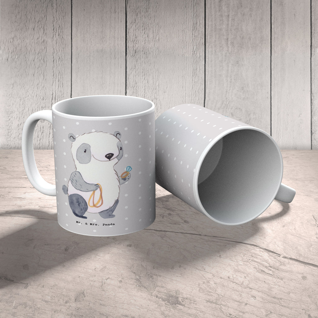 Tasse Schmuckverkäufer mit Herz Tasse, Kaffeetasse, Teetasse, Becher, Kaffeebecher, Teebecher, Keramiktasse, Porzellantasse, Büro Tasse, Geschenk Tasse, Tasse Sprüche, Tasse Motive, Kaffeetassen, Tasse bedrucken, Designer Tasse, Cappuccino Tassen, Schöne Teetassen, Beruf, Ausbildung, Jubiläum, Abschied, Rente, Kollege, Kollegin, Geschenk, Schenken, Arbeitskollege, Mitarbeiter, Firma, Danke, Dankeschön, Schmuckverkäufer, Juwelier, Goldschmied, Schmied, Schmuckwarenhändler, Schmuckgeschäft, Eröffnung