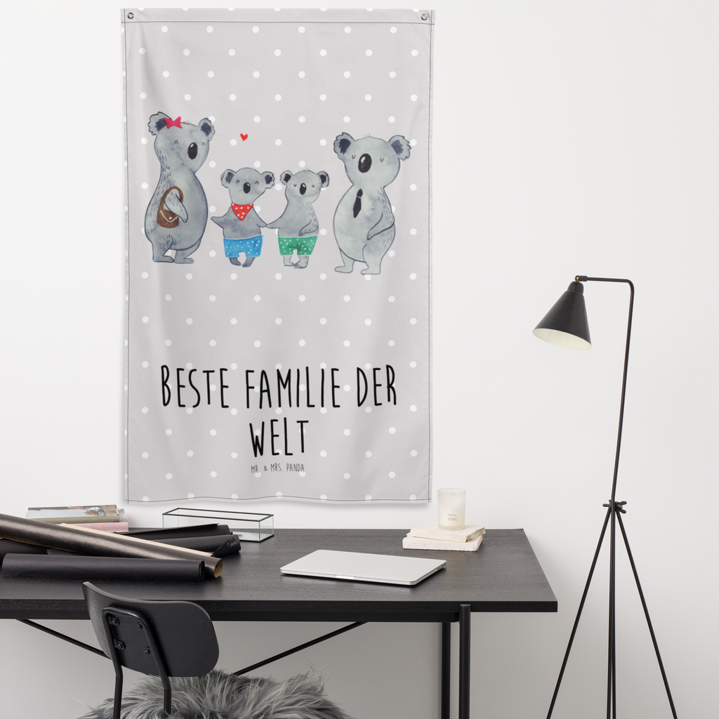 Wandteppich Koala Familie zwei Wandbehang, Dekoration, Boho, Wandteppich, Wandtuch, Wanddeko, Tapisserie, Tapestry, Wandbild, Textil-Kunst, Schmuck-Wandbehang, Wand Deko, Kinderzimmer, Kinderzimmer Wand, Kinderzimmer Deko, Kinderzimmer Wanddeko, Familie, Vatertag, Muttertag, Bruder, Schwester, Mama, Papa, Oma, Opa, Koala, Koalabär, beste Familie, Familienzeit, Familienleben, Koalafamilie, Lieblingsfamilie