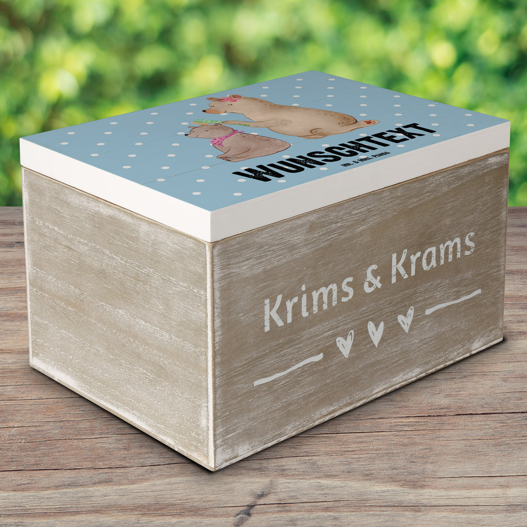 Personalisierte Holzkiste Bär mit Kind Holzkiste mit Namen, Kiste mit Namen, Schatzkiste mit Namen, Truhe mit Namen, Schatulle mit Namen, Erinnerungsbox mit Namen, Erinnerungskiste, mit Namen, Dekokiste mit Namen, Aufbewahrungsbox mit Namen, Holzkiste Personalisiert, Kiste Personalisiert, Schatzkiste Personalisiert, Truhe Personalisiert, Schatulle Personalisiert, Erinnerungsbox Personalisiert, Erinnerungskiste Personalisiert, Dekokiste Personalisiert, Aufbewahrungsbox Personalisiert, Geschenkbox personalisiert, GEschenkdose personalisiert, Familie, Vatertag, Muttertag, Bruder, Schwester, Mama, Papa, Oma, Opa, Geschenk, Mutti, Mutter