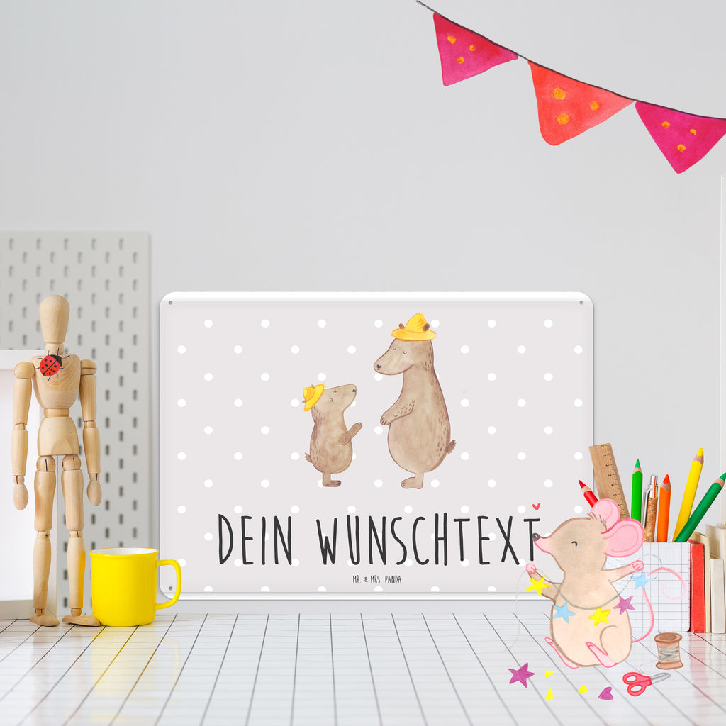 Personalisiertes Blechschild Bären mit Hut Blechschild, Metallschild, Geschenk Schild, Schild, Magnet-Metall-Schild, Deko Schild, Wandschild, Wand-Dekoration, Türschild, Familie, Vatertag, Muttertag, Bruder, Schwester, Mama, Papa, Oma, Opa, Bär, Bären, Vater, Papi, Paps, Dad, Daddy, Lieblingsmensch, Sohn, Söhne, Kind, Kinder, Vater-Sohn, Family, Vorbild