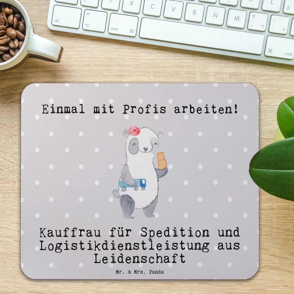 Mauspad Kauffrau für Spedition und Logistikdienstleistung aus Leidenschaft Mousepad, Computer zubehör, Büroausstattung, PC Zubehör, Arbeitszimmer, Mauspad, Einzigartiges Mauspad, Designer Mauspad, Mausunterlage, Mauspad Büro, Beruf, Ausbildung, Jubiläum, Abschied, Rente, Kollege, Kollegin, Geschenk, Schenken, Arbeitskollege, Mitarbeiter, Firma, Danke, Dankeschön, Abschlussprüfung, Kauffrau für Spedition und Logistikdienstleistung, Ausbildungsgeschenk, Logistikerin, Speditionsmitarbeiterin