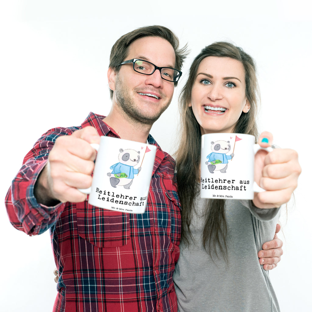 Tasse Reitlehrer aus Leidenschaft Tasse, Kaffeetasse, Teetasse, Becher, Kaffeebecher, Teebecher, Keramiktasse, Porzellantasse, Büro Tasse, Geschenk Tasse, Tasse Sprüche, Tasse Motive, Kaffeetassen, Tasse bedrucken, Designer Tasse, Cappuccino Tassen, Schöne Teetassen, Beruf, Ausbildung, Jubiläum, Abschied, Rente, Kollege, Kollegin, Geschenk, Schenken, Arbeitskollege, Mitarbeiter, Firma, Danke, Dankeschön